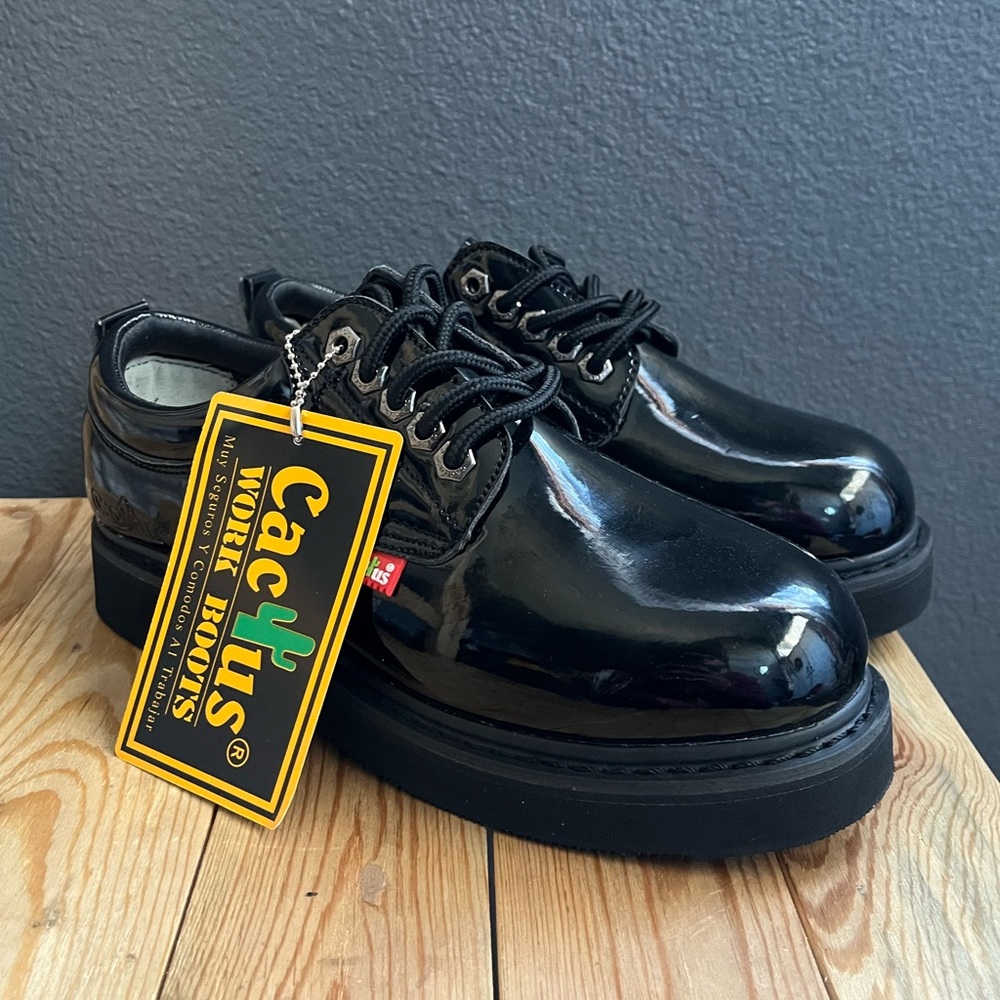 Low top platform boots